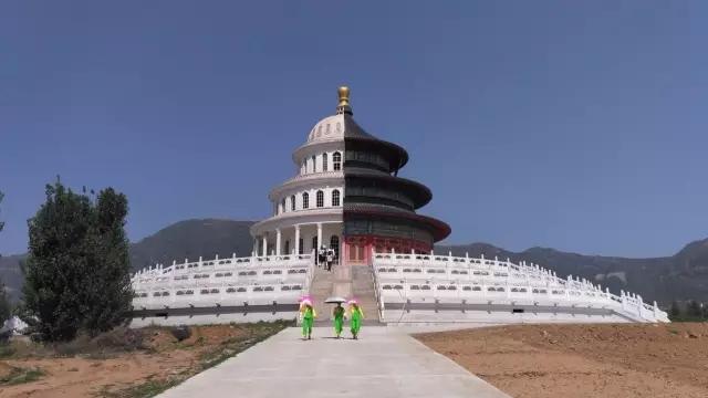 他奶奶的庙究竟比少林寺牛在什么地方？