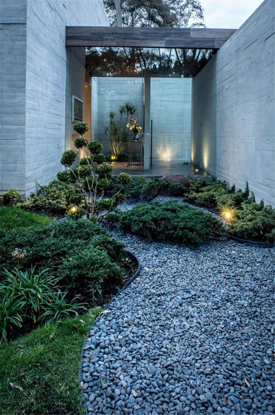 森林中的乐园——混凝土小屋