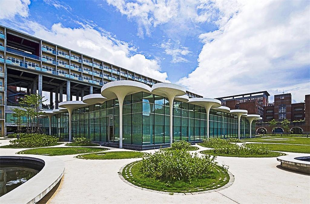 台湾大学学生活动中心(王大闳),台湾大学农业陈列馆(张肇康),傅园(台