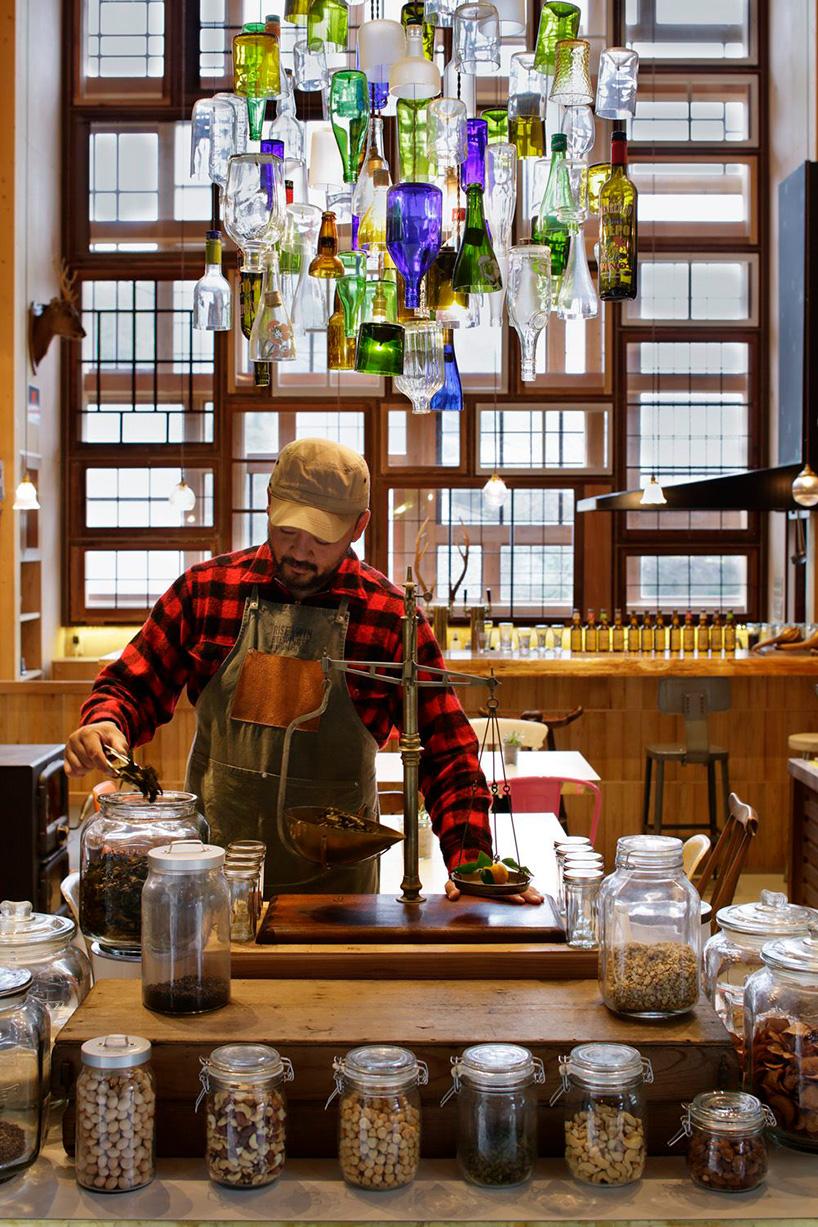 hiroshi-nakamura-NAP-architects-kamikatz-public-house-micro-brewery-japan-designboom-08 (1).jpg