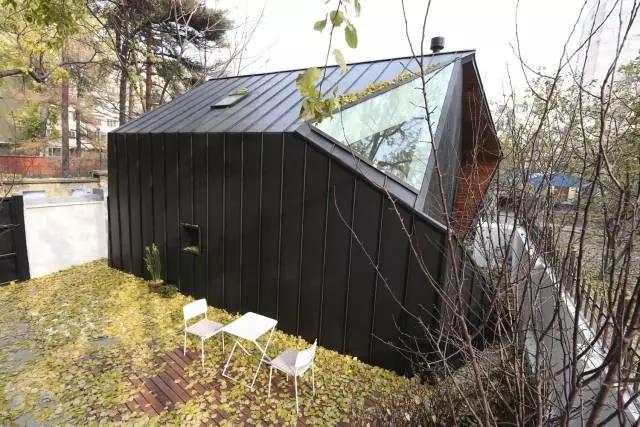 梦改设计师一改哈尔滨极寒小屋，20㎡坡顶小屋变身花园LOFT