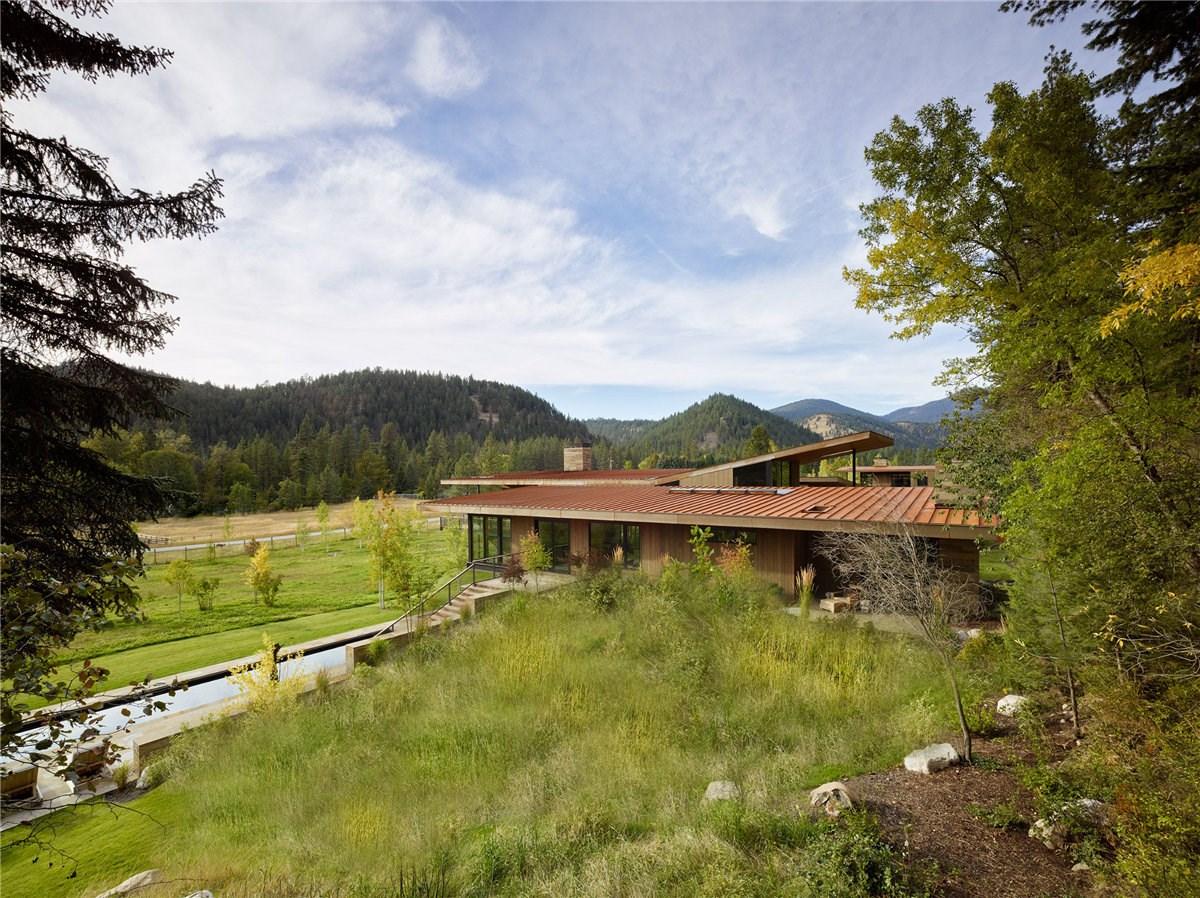 RCR住宅：隐于山林，朴素无华 / Carney Logan Burke Architects