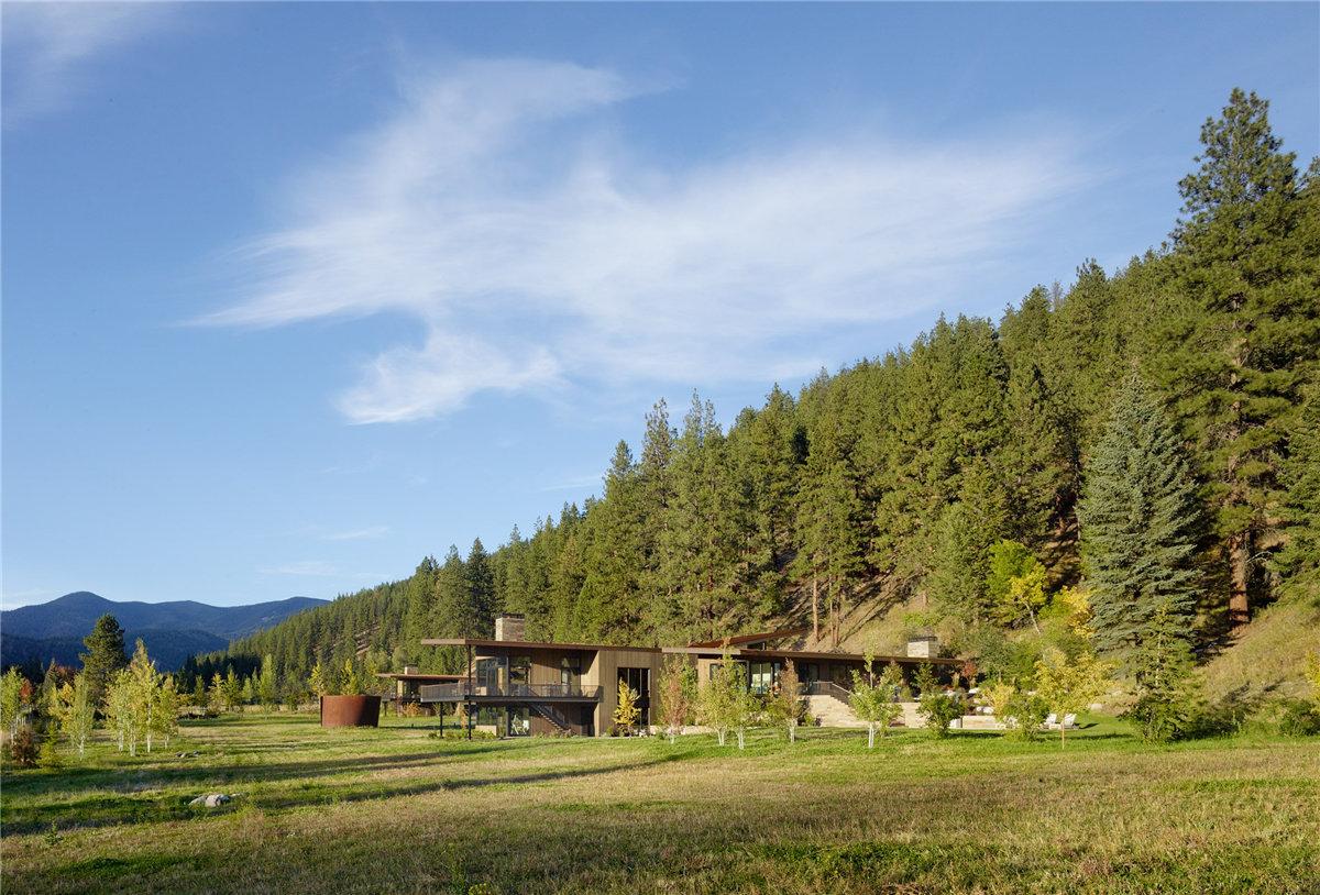 RCR住宅：隐于山林，朴素无华 / Carney Logan Burke Architects