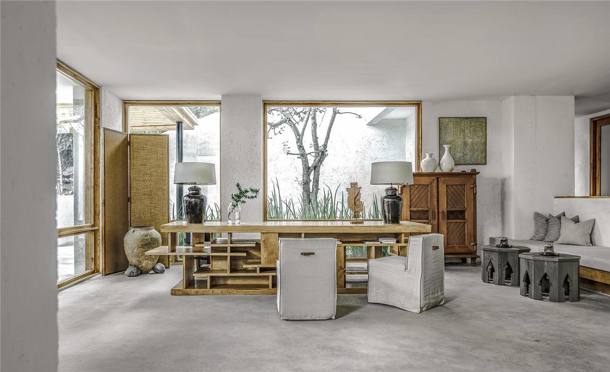 谦卑的姿态，隐居于山林之中——大理拾山房精品酒店 / 重庆悦集建筑事务所