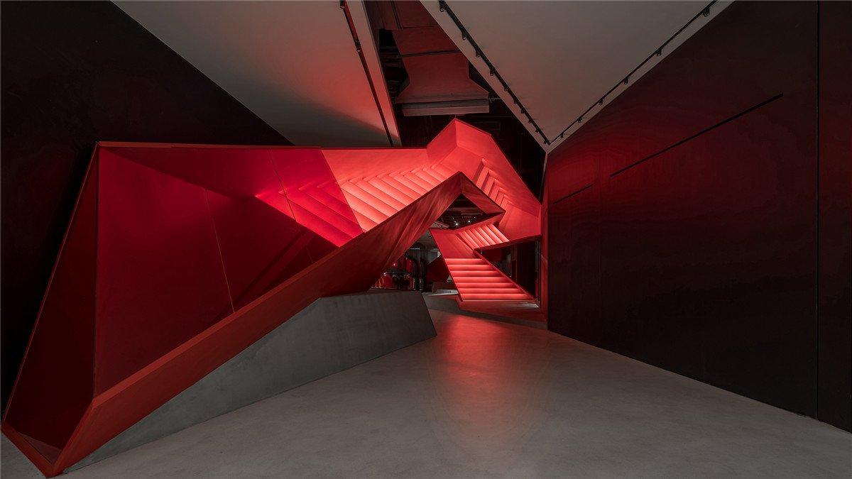 ROARINGWILD壹方城店 / DOMANI东仓建设