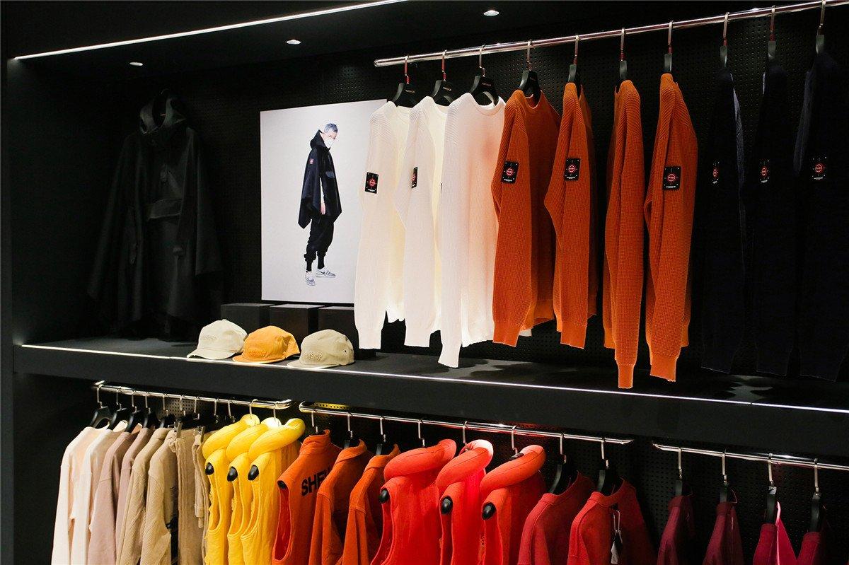 ROARINGWILD壹方城店 / DOMANI东仓建设