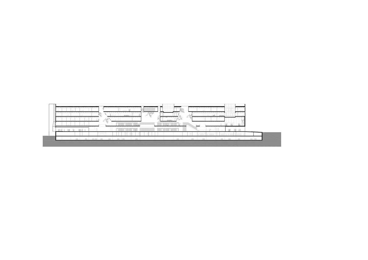 法院巨大的体量下，光与影的诗歌 / Mecanoo architecten