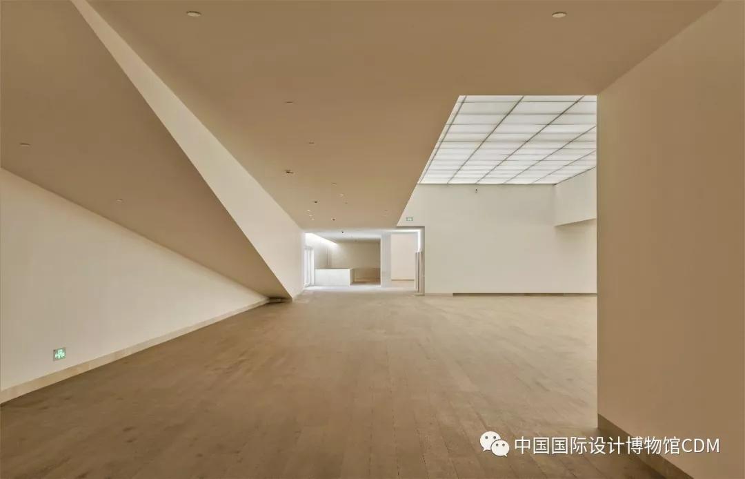 建筑大师阿尔瓦罗·西扎（Álvaro Siza）和中国国际设计博物馆