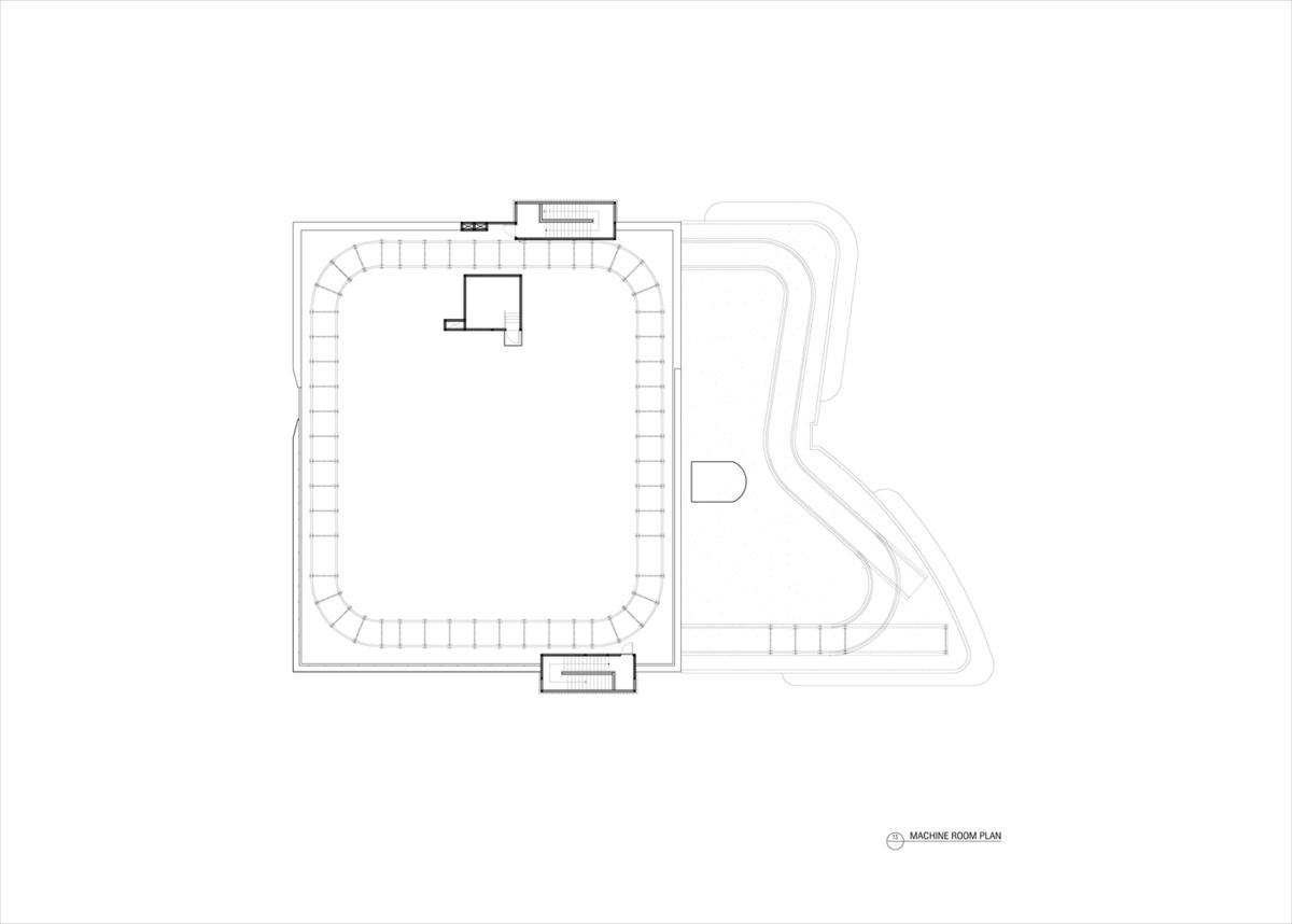 九转回环、流畅现代的车展大厅及办公楼设计