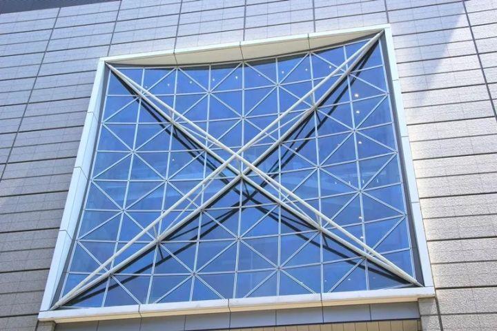 经典巡礼--东京国际会议中心