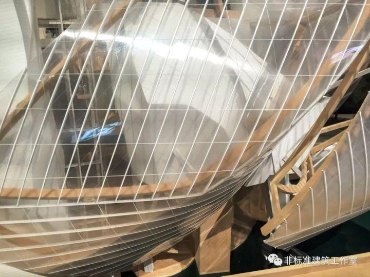 醒醒吧，你会的只是软件根本不是设计