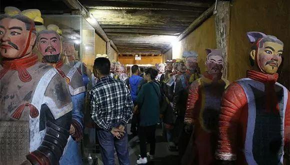 抖音上的新一线城市西安，3000年历史敌不过一夜网红？