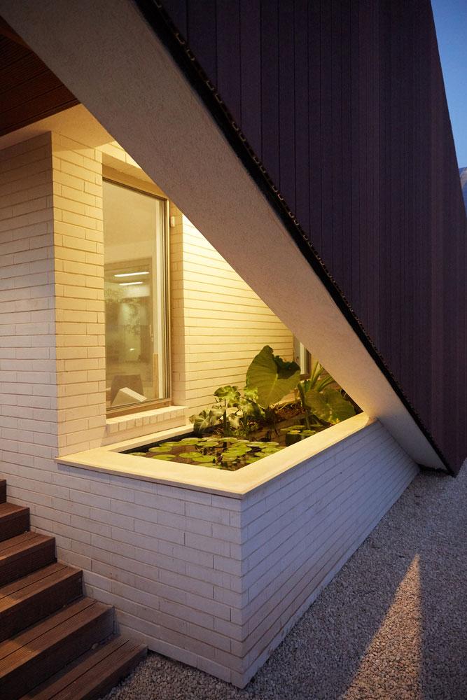 能源自给自足 — V字型生态住宅ECO360
