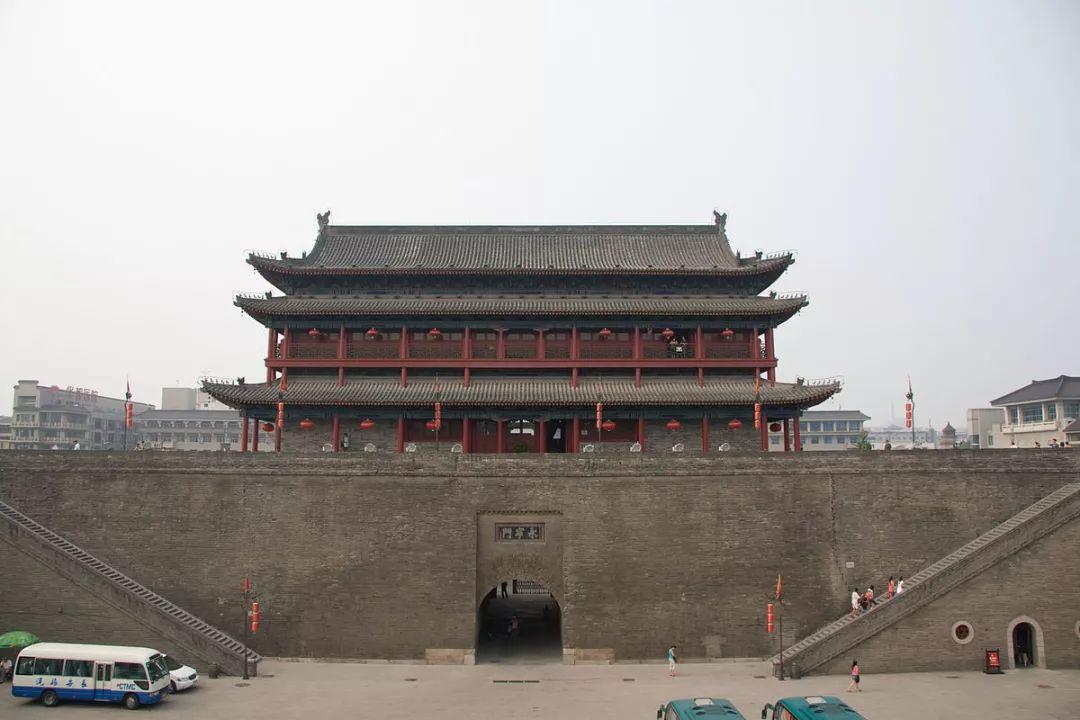 邪不压正，建一座北平城