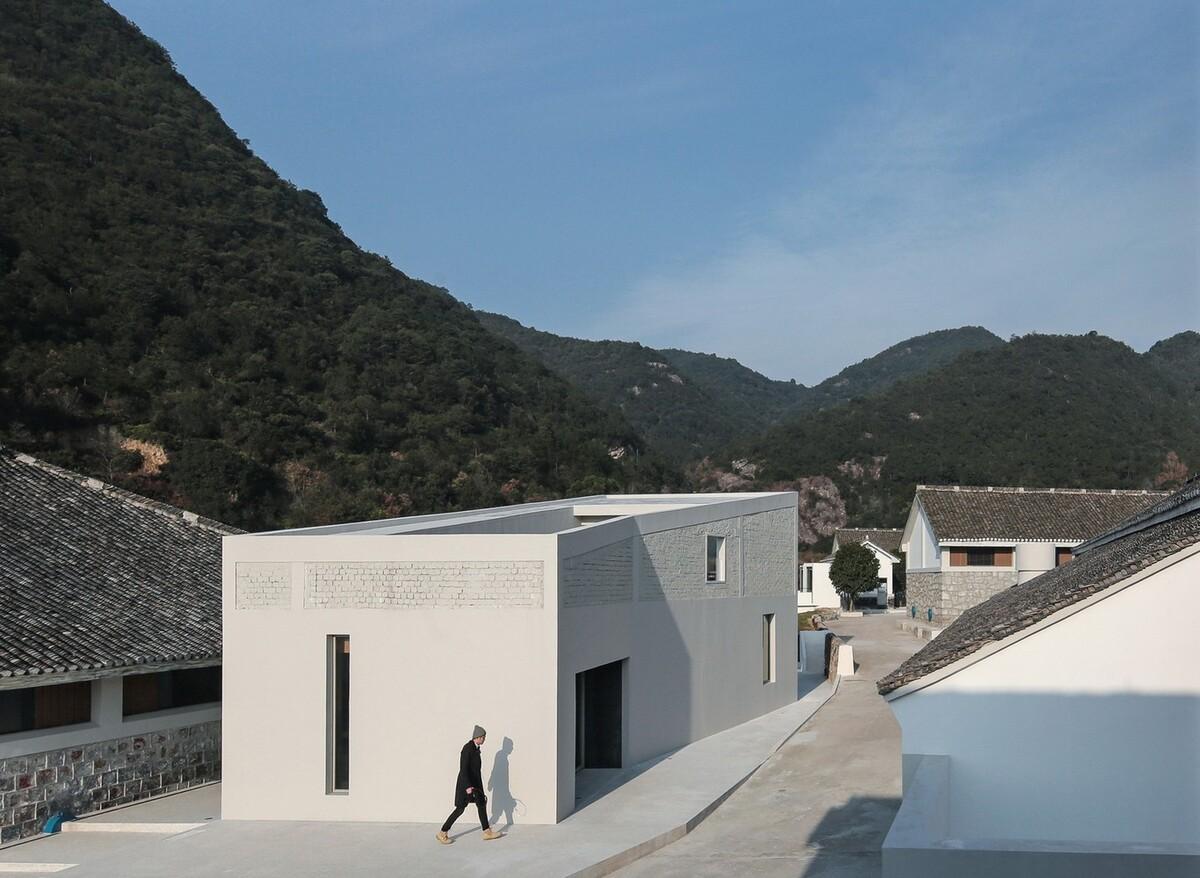由7栋建筑改造而成的精品民宿 — 胡陈粮仓度假酒店 