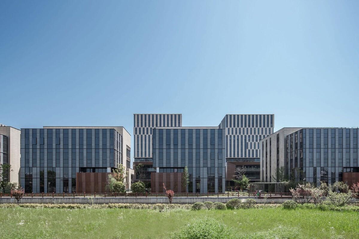 上海江桥-华泰中心综合体——德国FTA建筑设计