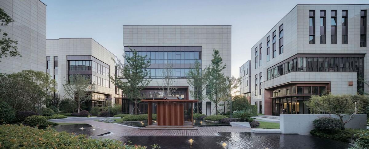 上海江桥-华泰中心综合体——德国FTA建筑设计