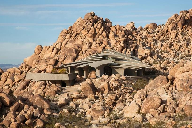 kellogg-desert-house-gerber-designboom-01.webp.jpg