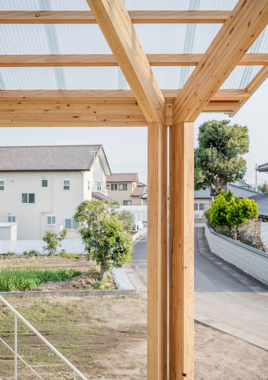 一半明媚一半忧伤，将阳光绿植纳入诗意空间的日本住宅！