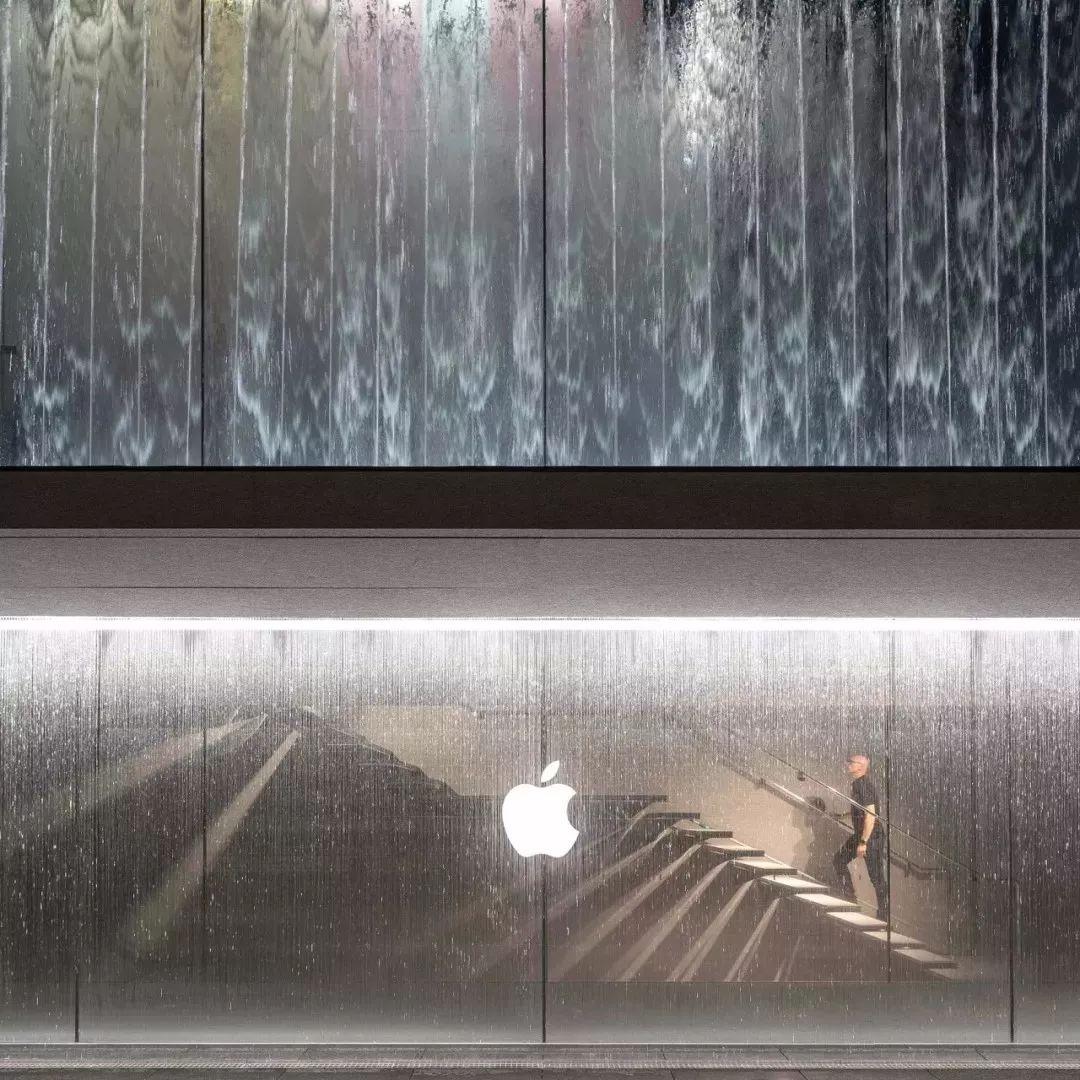 比买iphone手机更重要的，是逛苹果的地标