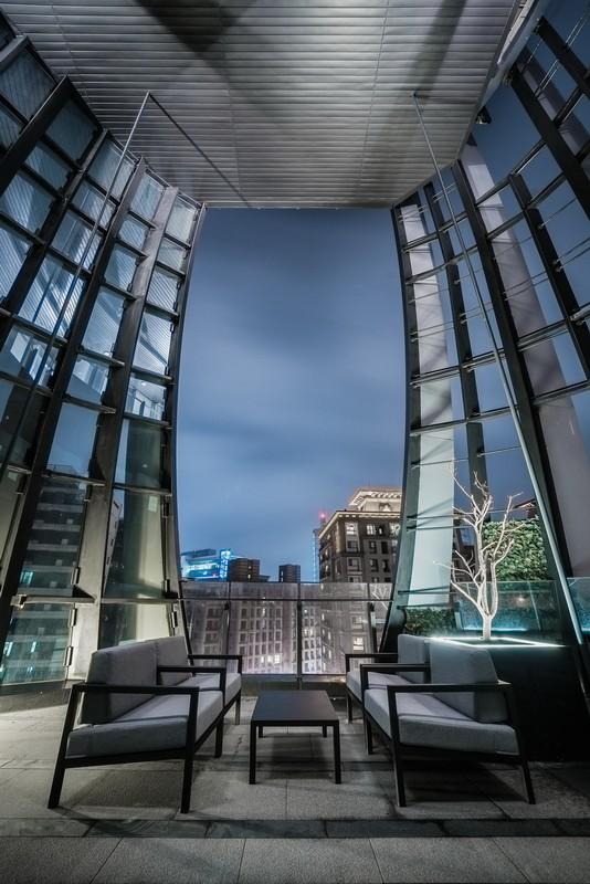 基隆河畔的绿色办公建筑 —— 砳建筑，台北 / Aedas