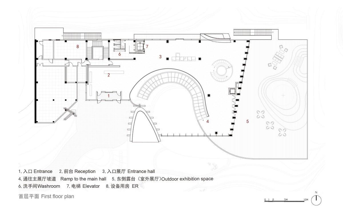 小型美术馆平面图图片