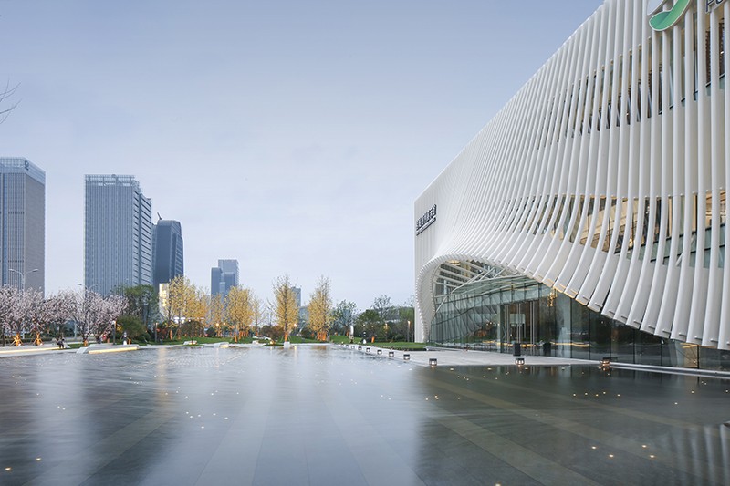 MOC芯城汇展示中心—上海日清建筑设计