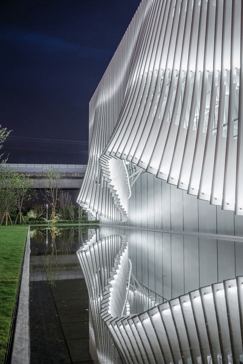 MOC芯城汇展示中心—上海日清建筑设计