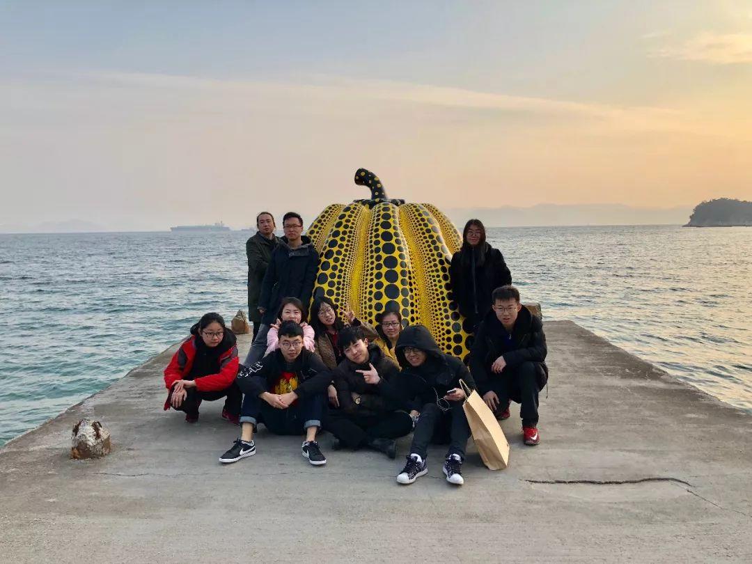 濑户内海建筑跳岛之旅