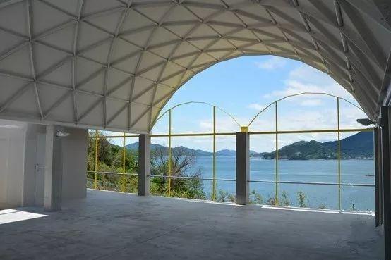 濑户内海建筑跳岛之旅