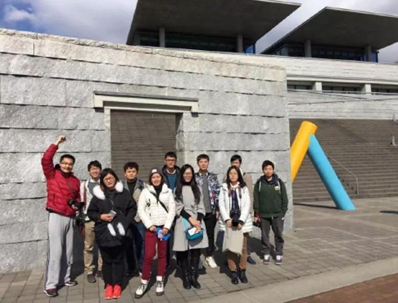 濑户内海建筑跳岛之旅
