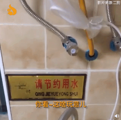 爸妈的审美有毒！花20万装修新房，他们装出了一间公共房！设计师看了会沉默……