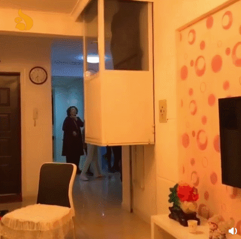 爸妈的审美有毒！花20万装修新房，他们装出了一间公共房！设计师看了会沉默……