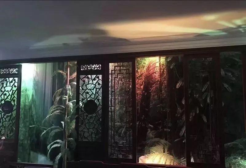 爸妈的审美有毒！花20万装修新房，他们装出了一间公共房！设计师看了会沉默……