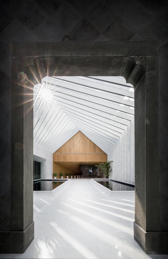 02_历史牌楼_Local History Archway.jpg