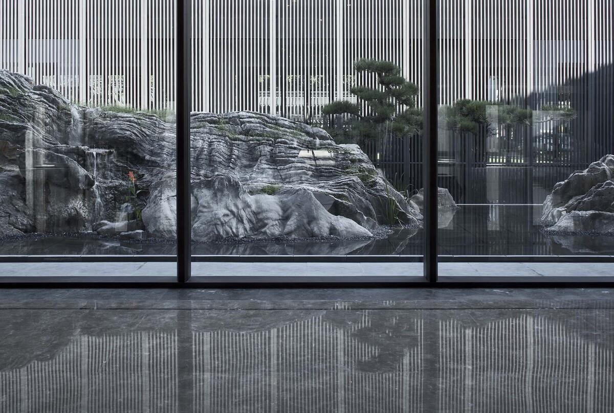 白墙黒瓦，古典重现！绍兴饭店改扩建提升工程 / 浙江大学建筑设计研究院 