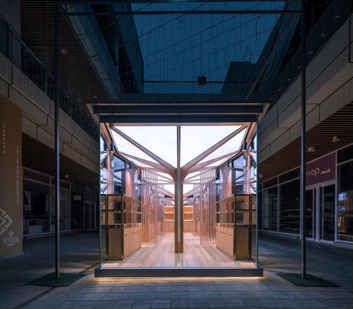 张开胳臂，伞骨下营造澄明空间：承启造物非遗快闪店 / UUA建筑师事务所