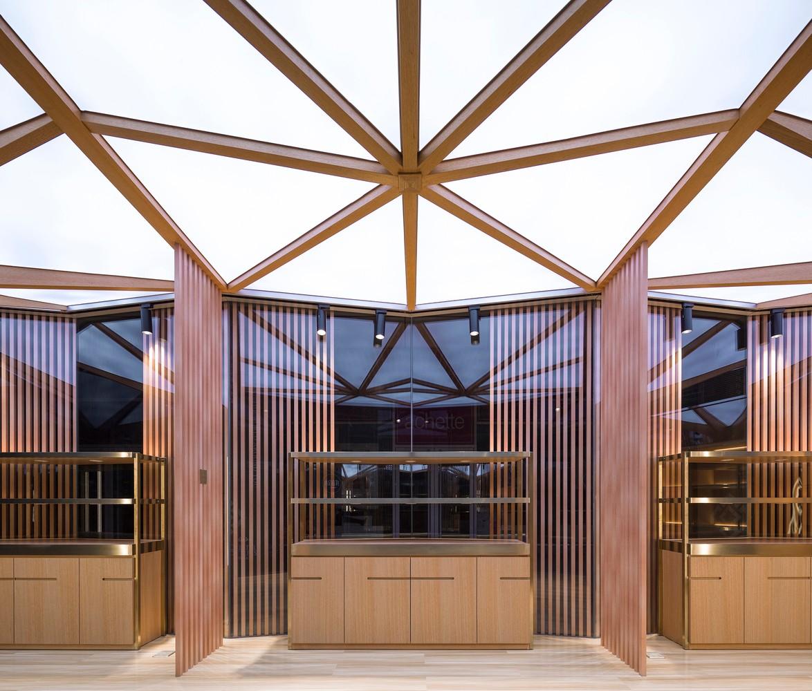 张开胳臂，伞骨下营造澄明空间：承启造物非遗快闪店 / UUA建筑师事务所