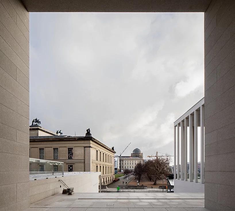 david-chipperfield-james-simon-galerie-berlin-germany-designboom-05.webp.jpg