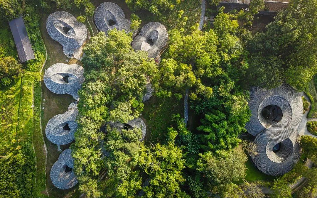一个民宿建筑带火了一个“网红村”