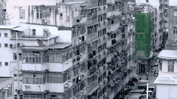 香港年轻人一辈子买不起房，把破出租屋改成复古小窝