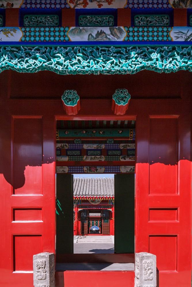 006_front_yard.jpg