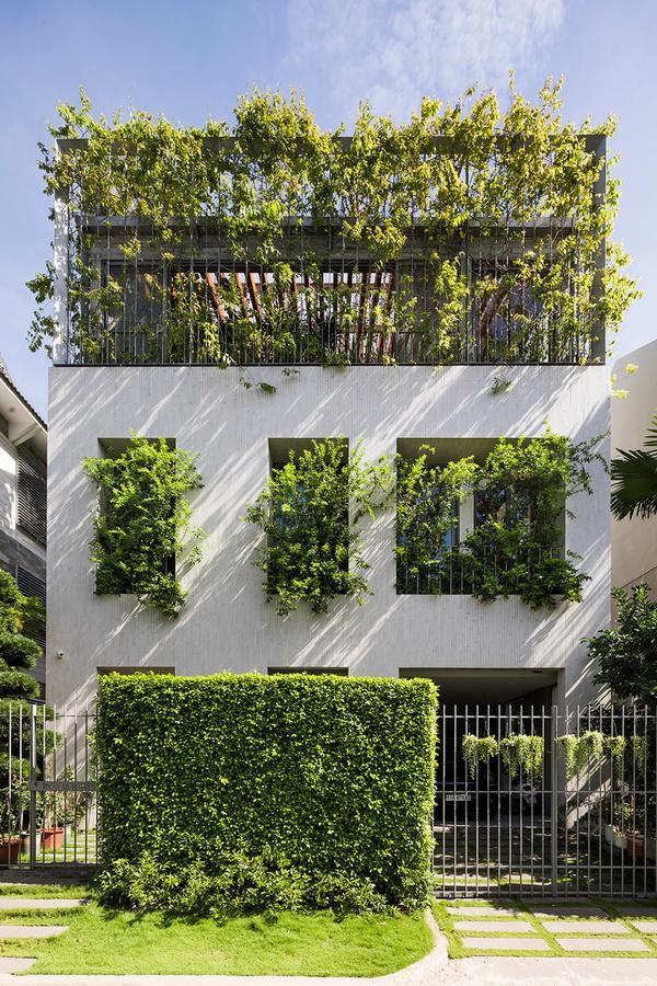 调整大小 stepping-park-house-vtn-architects-residential-architecture-vietnam_dezeen_1704_col_0-1.jpg