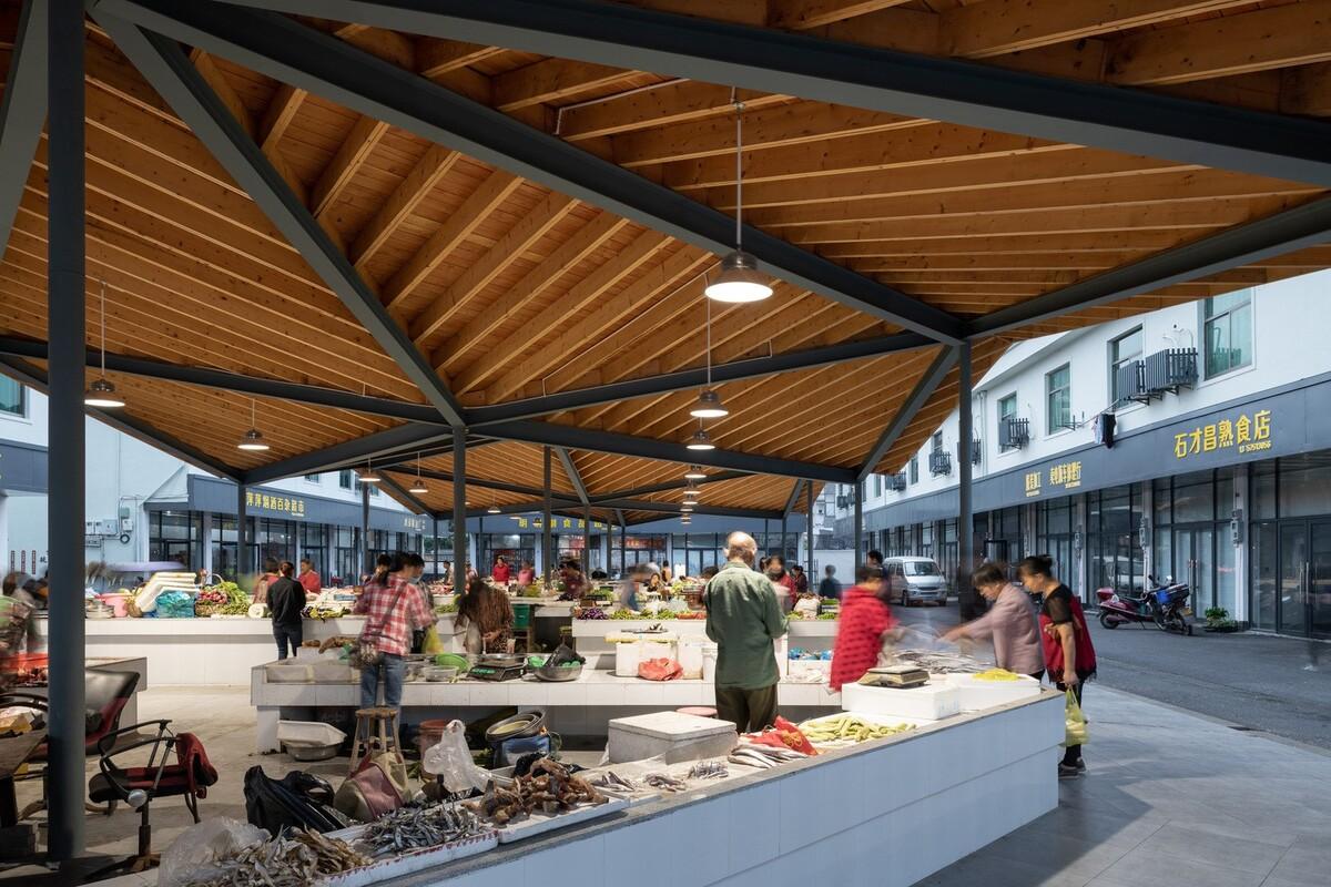 侠父村农贸市场 / 本构建筑事务所