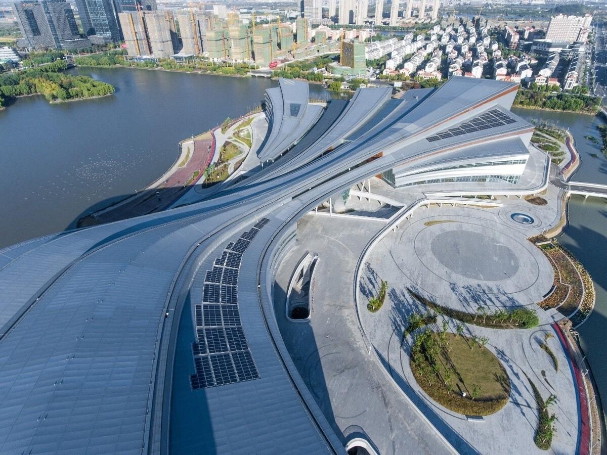 浙江湖州市吴兴区文体中心 / 蔺科（上海）建筑设计 