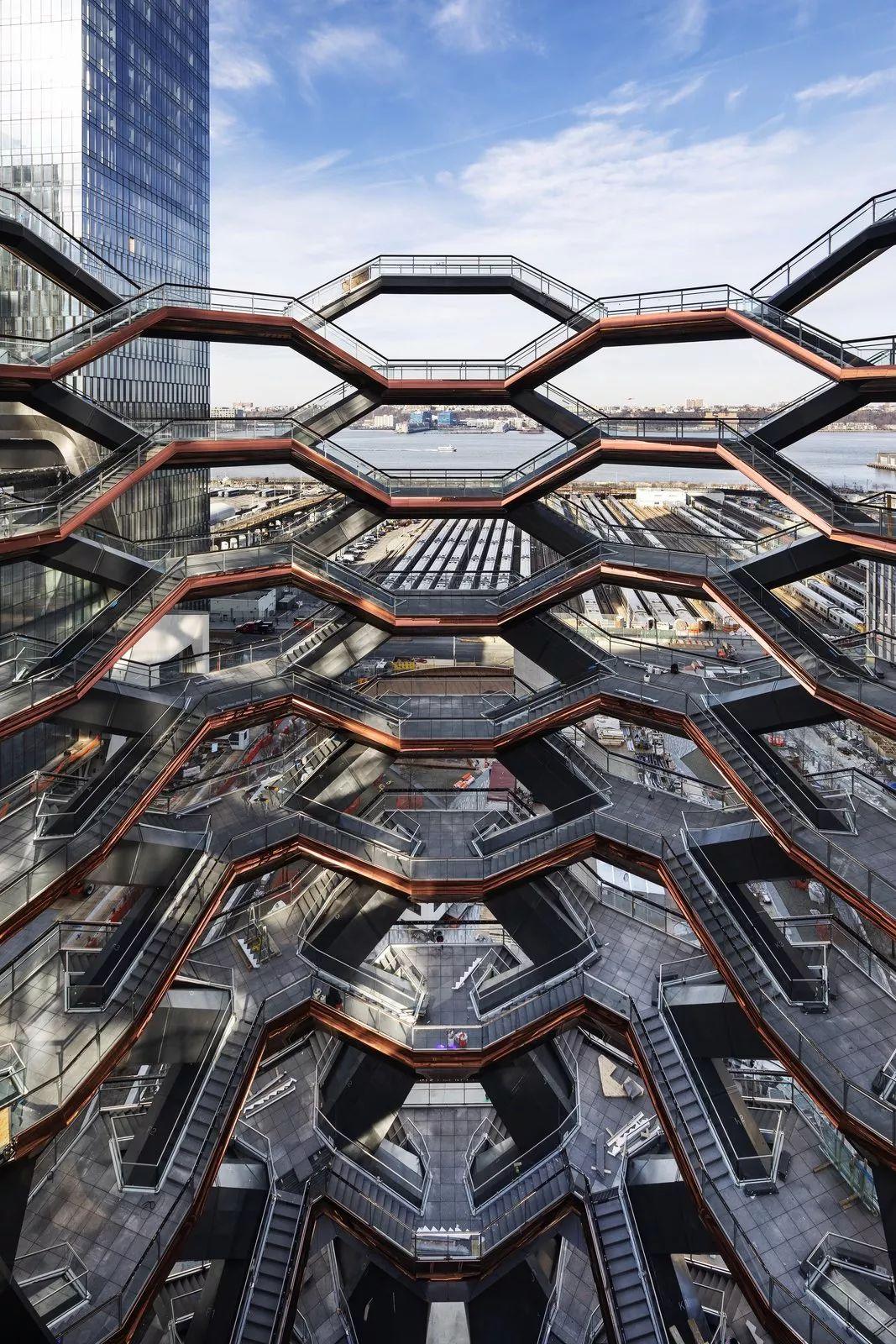 250亿美金，打造全美最烧钱的疯狂地标！Foster、KPF、SOM、Heatherwick设计大PK！