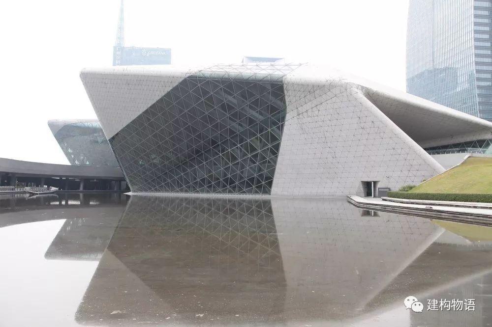 吐槽大会：那些被施工玩坏了的大师作品——广州大剧院