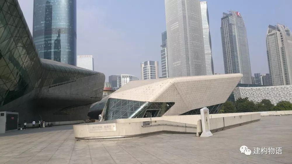 吐槽大会：那些被施工玩坏了的大师作品——广州大剧院