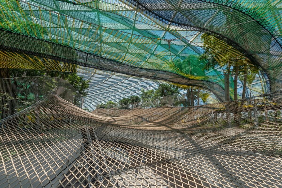 萨夫迪“新加坡樟宜机场”建成，世界最高的室内瀑布正式对外开放