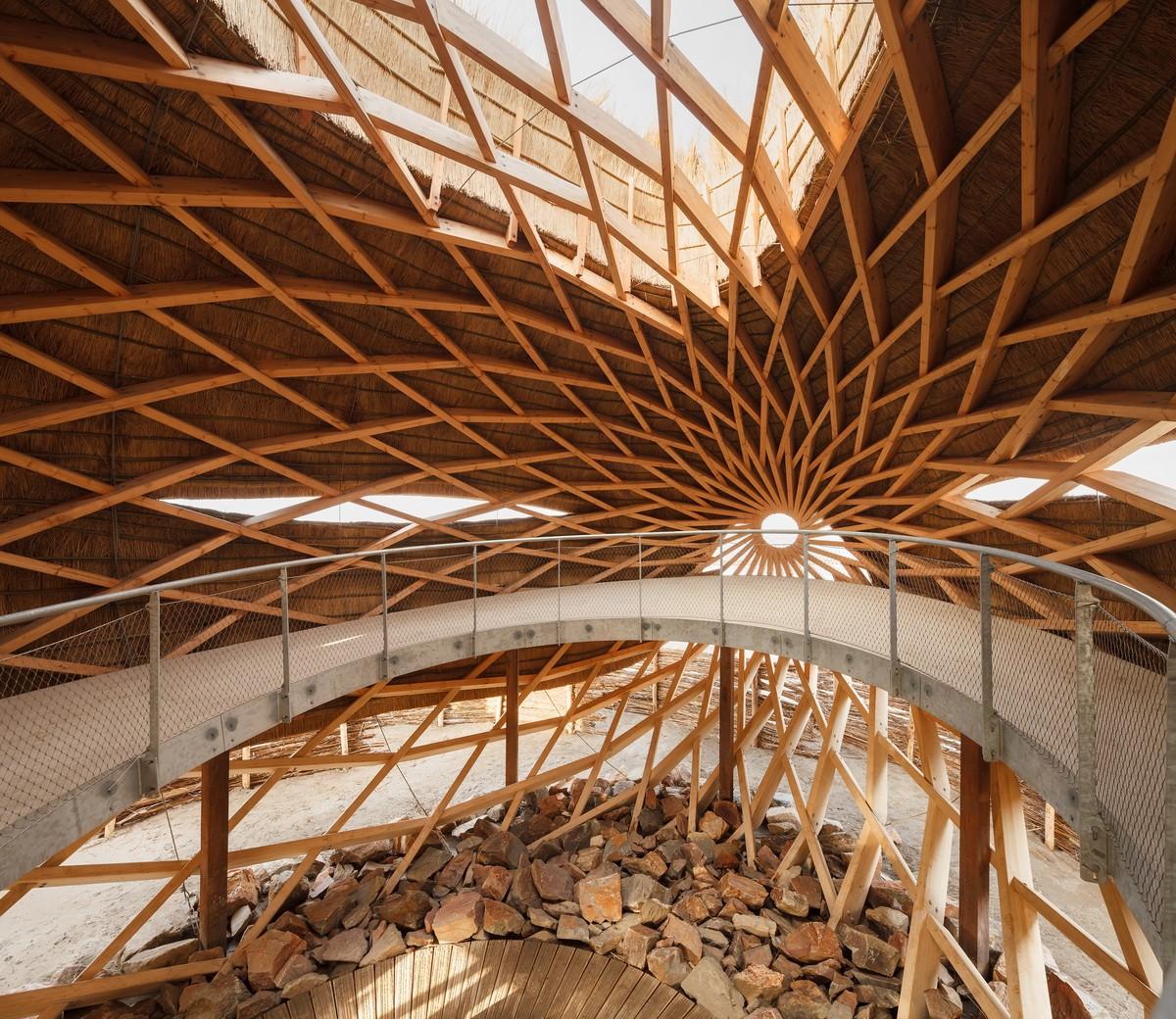 栖息于水畔的水鸟蛋：Tij 观鸟屋 / RO&AD Architecten